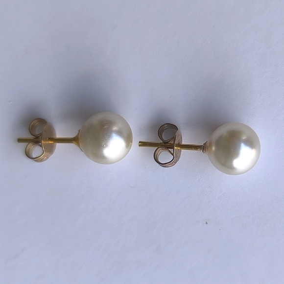 Classic White Pearl Stud Earrings - Picture 10 of 10